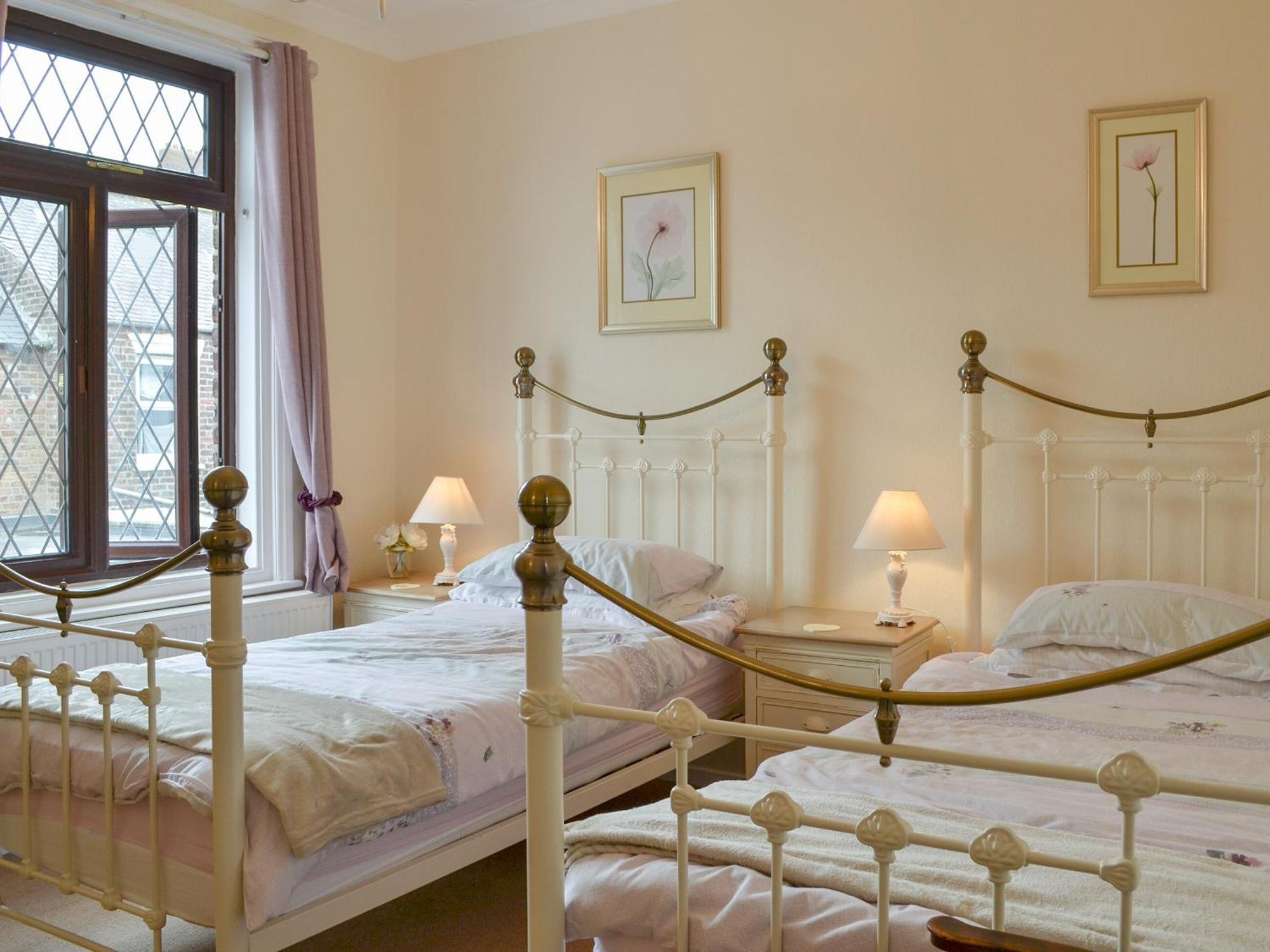 Mollys Place Файли Экстерьер фото
